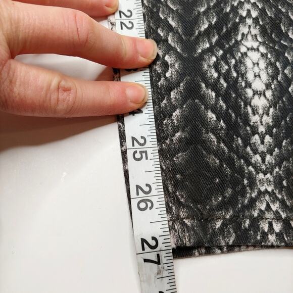 Joe's Jeans Snake Print Skinny Ankle Jeans, 28 - Picture 8 of 9